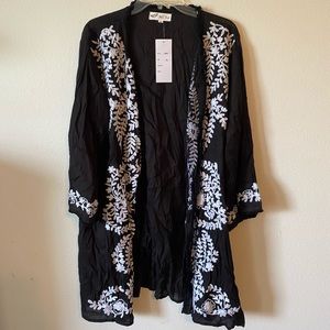 NWT Black and White Embroidered Kimono